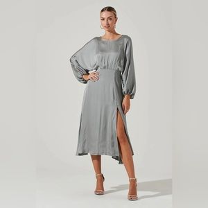 ASTR THE LABEL MARIN MIDI DRESS SAGE
